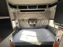 2007 PETERBILT 379 W/266K MILES ON CAT CERTIFIED OVERHAUL full