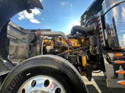 2007 PETERBILT 379 W/266K MILES ON CAT CERTIFIED OVERHAUL full