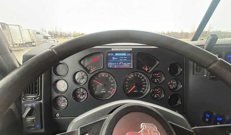 2015 MACK CXU613 W/ONLY 198K MILES full