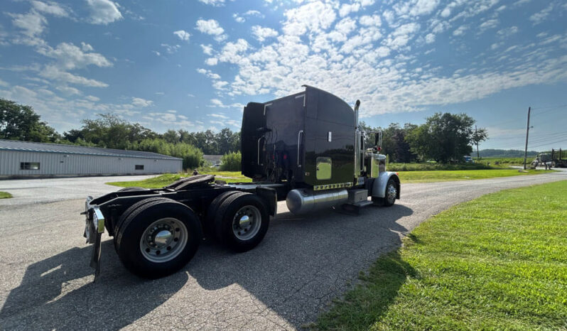 2007 PETERBILT 379 70″ SLEEPER – WITH OVERHAULED 550 HP CAT ENGINE & NATIONWIDE MANUFACTURER’S WARRANTY full