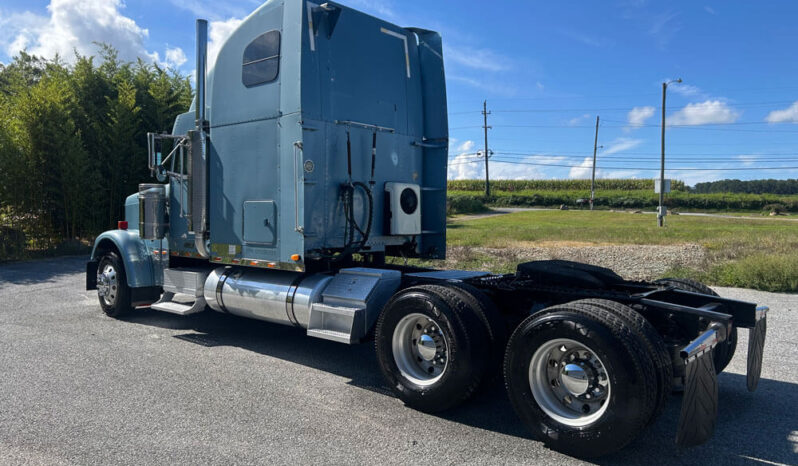 2006 FREIGHTLINER FLD132XL W/43K MILES ON OVERHAUL full