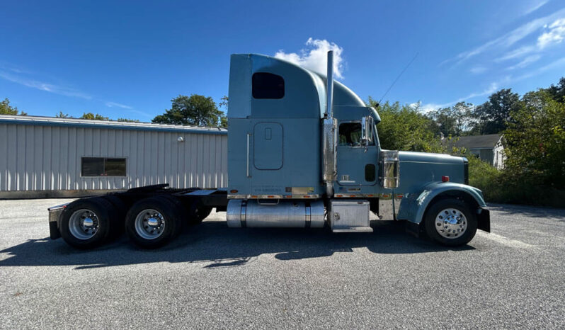 2006 FREIGHTLINER FLD132XL W/43K MILES ON OVERHAUL full