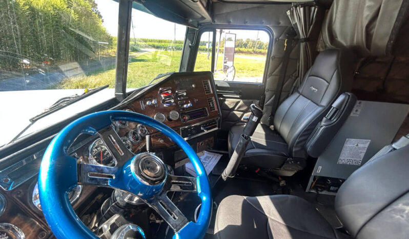 2006 FREIGHTLINER FLD132XL W/43K MILES ON OVERHAUL full