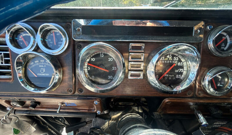 2006 FREIGHTLINER FLD132XL W/43K MILES ON OVERHAUL full