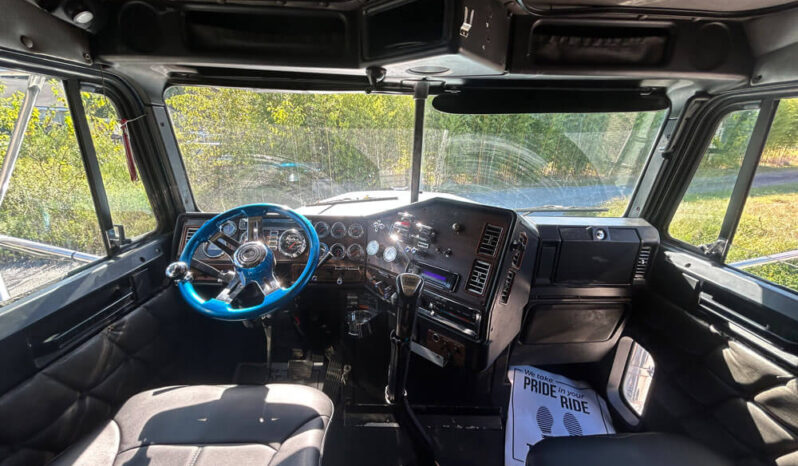 2006 FREIGHTLINER FLD132XL W/43K MILES ON OVERHAUL full