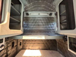 2006 FREIGHTLINER FLD132XL W/43K MILES ON OVERHAUL full
