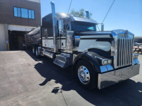 2018 KENWORTH W900 W/565HP CUMMINS ENGINE