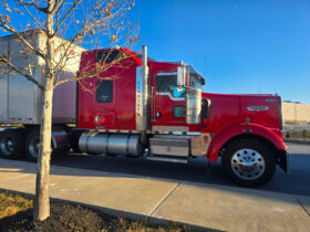 2007 KENWORTH W900L W/207K MILES ON CERTIFIED OVERHAUL