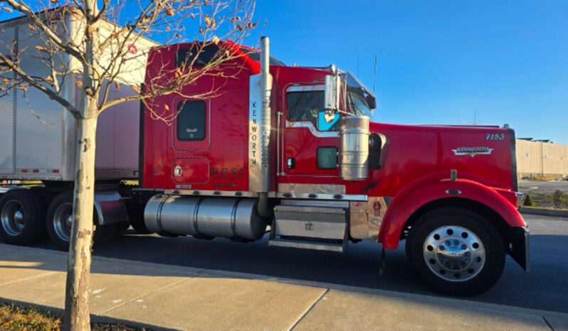 2007 KENWORTH W900L W/207K MILES ON CERTIFIED OVERHAUL full