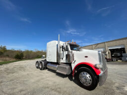 2015 PETERBILT 389 w/550 HP CUMMINS – TWO YEAR UNLIMITED MILEAGE NATIONWIDE WARRANTY full