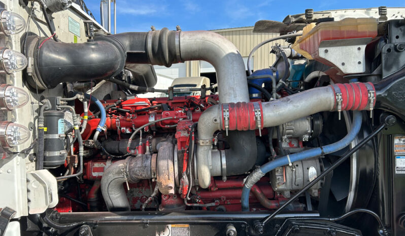 2015 PETERBILT 389 w/550 HP CUMMINS – TWO YEAR UNLIMITED MILEAGE NATIONWIDE WARRANTY full