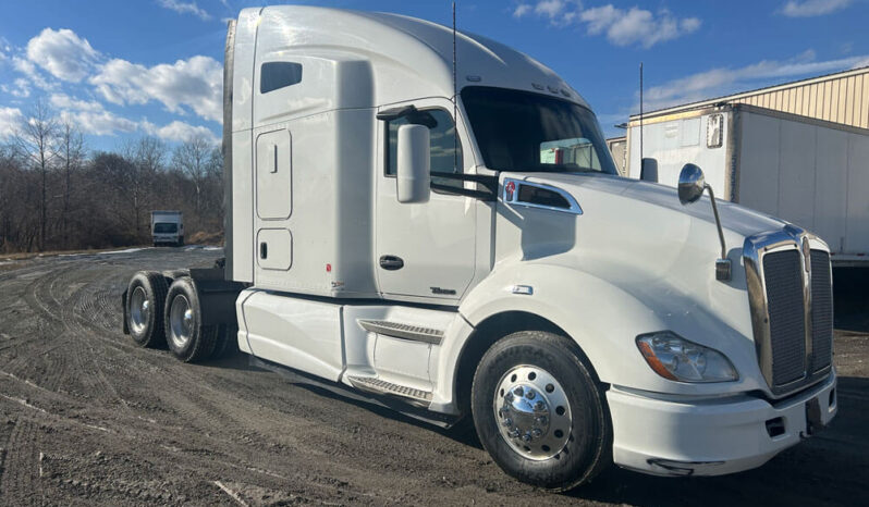 2016 KENWORTH T680 W/95K ON CERTIFIED OVERHAUL full