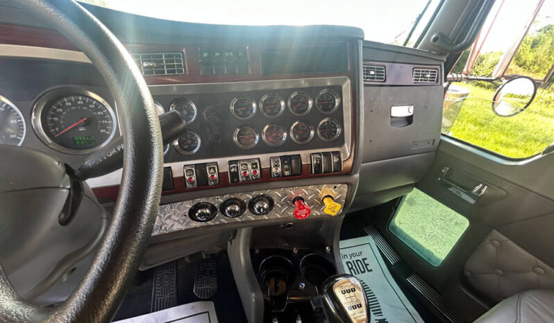 2007 KENWORTH W900L W/207K MILES ON CERTIFIED OVERHAUL full
