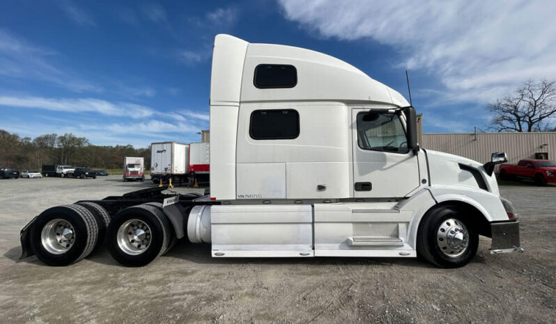 2007 VOLVO VNL780 W/397K MILES ON CERTIFIED OVERHAUL full