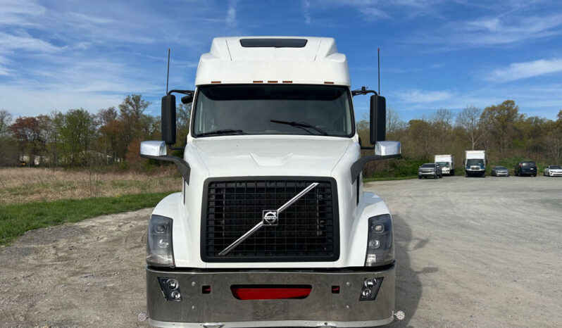 2007 VOLVO VNL780 W/397K MILES ON CERTIFIED OVERHAUL full