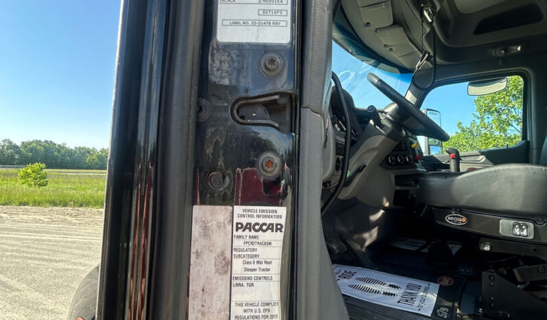 2015 PETERBILT 579 W/149K ON CERTFIED OVERHAUL full