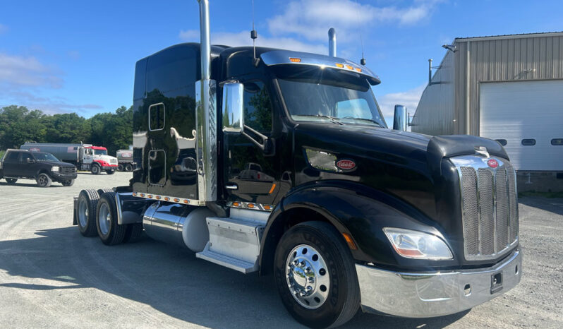 2015 PETERBILT 579 W/149K ON CERTFIED OVERHAUL full