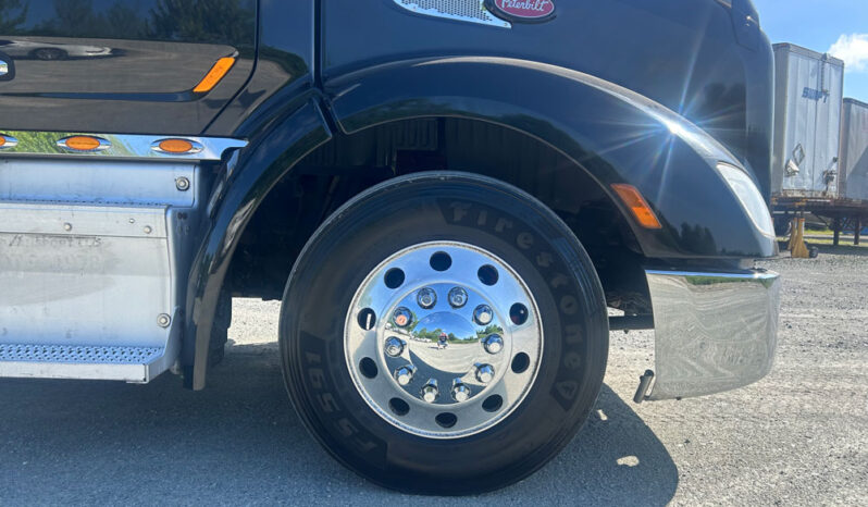 2015 PETERBILT 579 W/149K ON CERTFIED OVERHAUL full