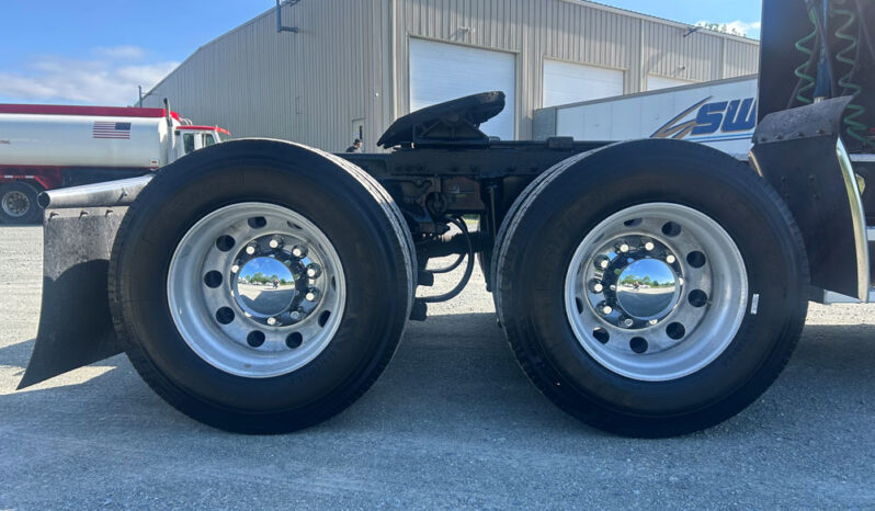 2015 PETERBILT 579 W/149K ON CERTFIED OVERHAUL full