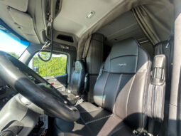 2015 PETERBILT 579 W/149K ON CERTFIED OVERHAUL full