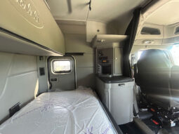 2015 PETERBILT 579 W/149K ON CERTFIED OVERHAUL full