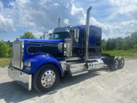 2019 KENWORTH W900L W/68K MILES ON CERTIFIED OVERHAUL