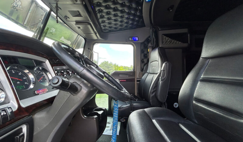 2019 KENWORTH W900L W/68K MILES ON CERTIFIED OVERHAUL full