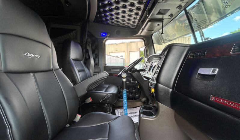 2019 KENWORTH W900L W/68K MILES ON CERTIFIED OVERHAUL full