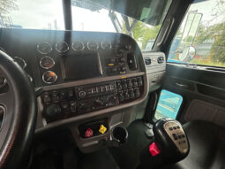 2016 PETERBILT 389 W/OPTIONAL 3 YR WARRANTY full