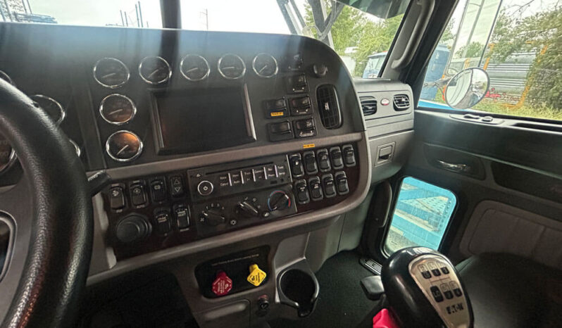 2016 PETERBILT 389 W/OPTIONAL 3 YR WARRANTY full
