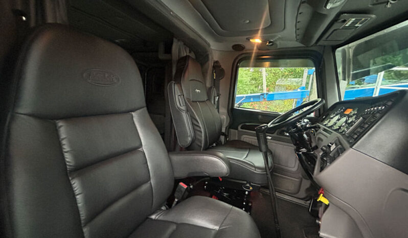 2016 PETERBILT 389 W/OPTIONAL 3 YR WARRANTY full