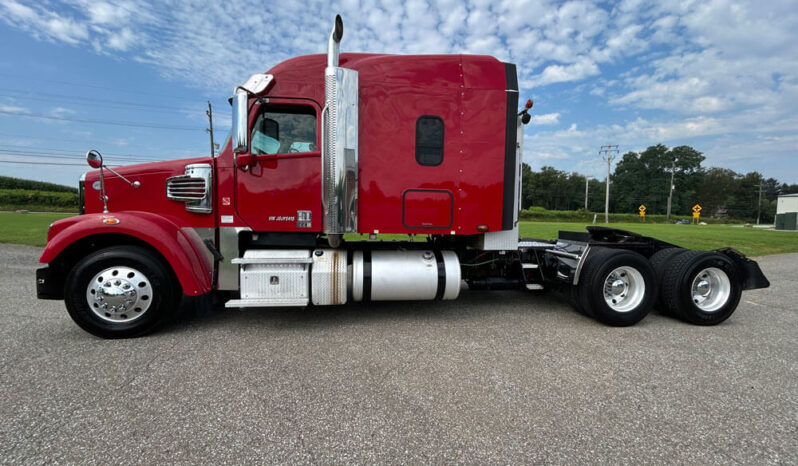 2018 FREIGHTLINER CORONADO 122SD W/70″ SLEEPER full