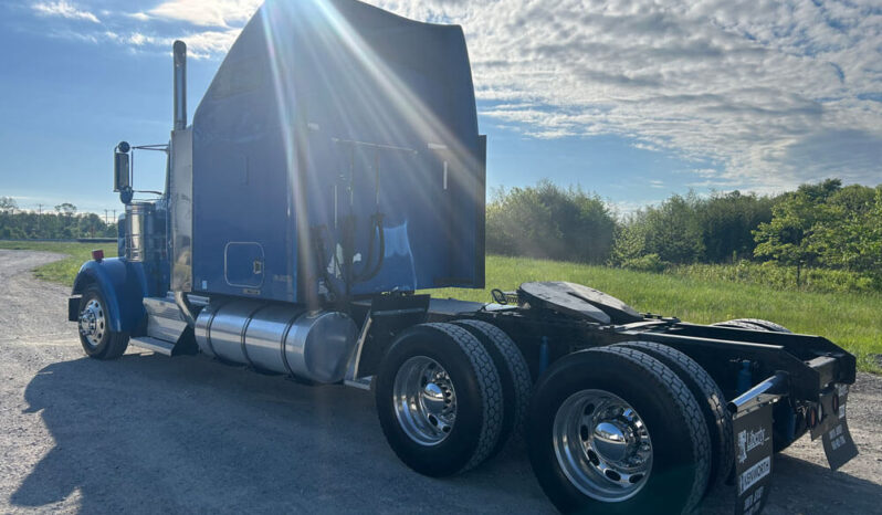 2006 KENWORTH W900L W/150K MILES ON CERTIFIED CUMMINS OVERHAUL full