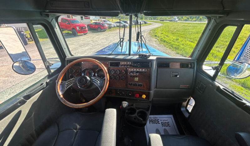 2006 KENWORTH W900L W/150K MILES ON CERTIFIED CUMMINS OVERHAUL full