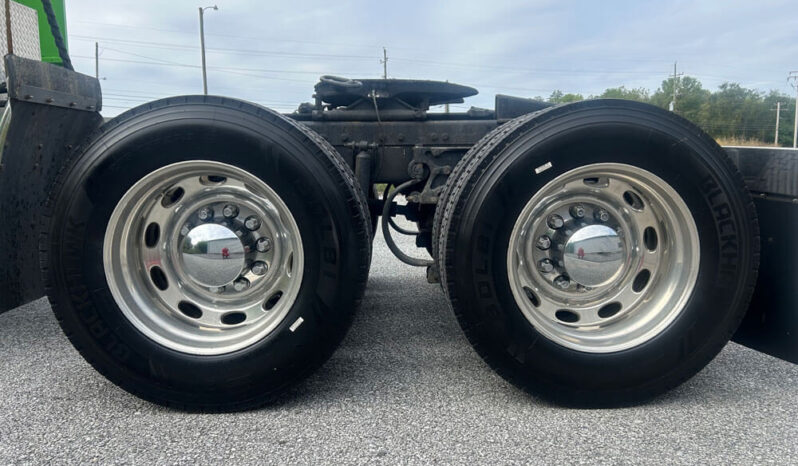 2006 PETERBILT 379 W/158K MILES ON CERTIFIED OVERHAUL full