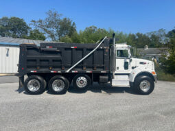 2016 PETERBILT 348 TRI-AXLE DUMP TRUCK W/OPTIONAL 2 YEAR UNLIMITED MILEAGE WARRANTY full