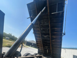 2016 PETERBILT 348 TRI-AXLE DUMP TRUCK W/OPTIONAL 2 YEAR UNLIMITED MILEAGE WARRANTY full