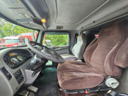 2016 PETERBILT 348 TRI-AXLE DUMP TRUCK W/OPTIONAL 2 YEAR UNLIMITED MILEAGE WARRANTY full