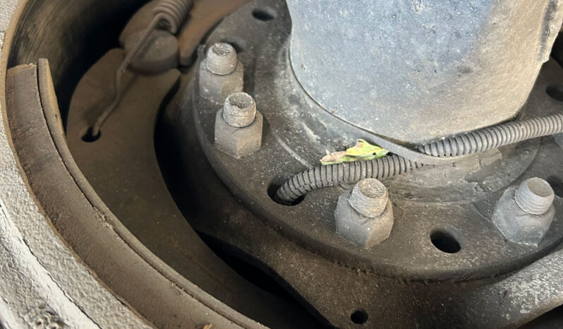 2005 KENWORTH W900L W/378K ON OVERHAUL full