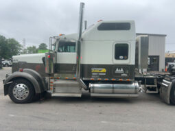 2000 KENWORTH W900L W/86” STUDIO SLEEPER full