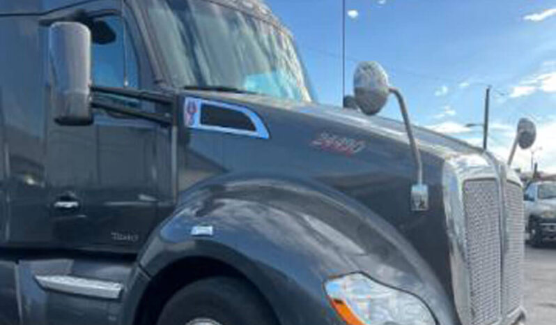 2018 KENWORTH T680 W/11K MILES ON CUMMINS OVERHAUL full