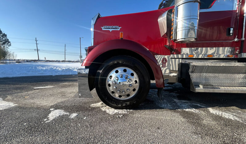 2007 KENWORTH W900L W/167K MILES ON CERTIFIED OVERHAUL full