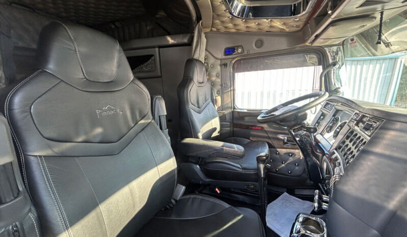 2007 KENWORTH W900L W/167K MILES ON CERTIFIED OVERHAUL full