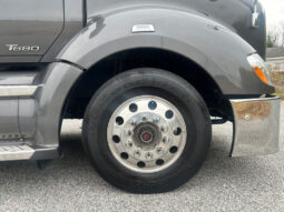 2018 KENWORTH T680 W/10K MILES ON CUMMINS OVERHAUL full