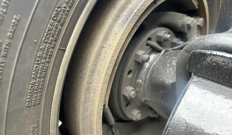 2018 KENWORTH T680 W/10K MILES ON CUMMINS OVERHAUL full