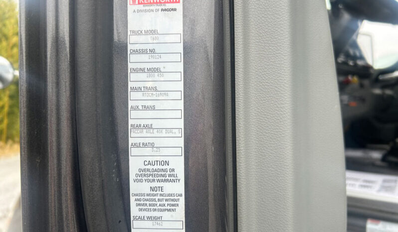 2018 KENWORTH T680 W/10K MILES ON CUMMINS OVERHAUL full