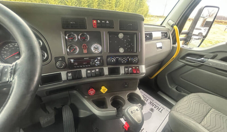 2018 KENWORTH T680 W/10K MILES ON CUMMINS OVERHAUL full