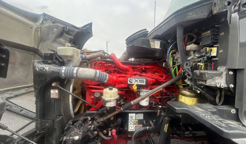 2018 KENWORTH T680 W/10K MILES ON CUMMINS OVERHAUL full