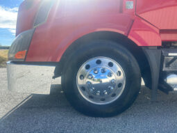 2018 VOLVO VNL64T730 W/70″ SLEEPER full