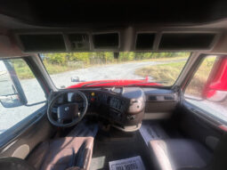 2018 VOLVO VNL64T730 W/70″ SLEEPER full